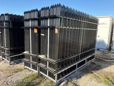 (44) 2024 Eingp F10 Wrought Iron Site Fence Panels