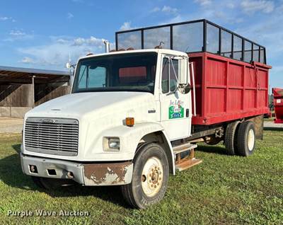 1996 Freightliner FL70 Business Class Silage Truck