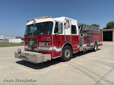 2011 Sutphen SL75 Ladder Fire Truck