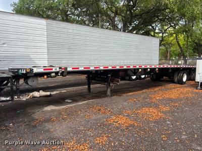 2017 Fontaine Flatbed Trailer