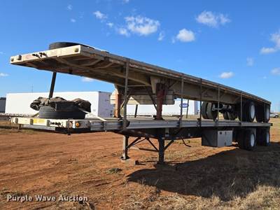 2013 Utility Trailer Flatbed Trailer