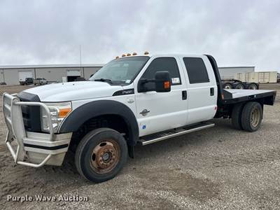 2014 Ford F450 Super Duty Crew Cab Flatbed Truck