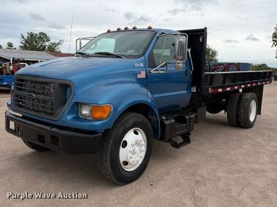 2000 Ford F650 Dump Flatbed Truck