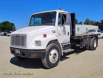 2003 Freightliner FL70 Flatbed Truck