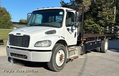 2019 Freightliner M2 Flatbed Truck
