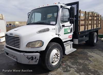 2008 Freightliner Business Class M2 Flatbed Truck