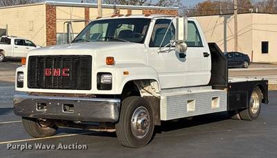 1997 GMC C6500 Crew Cab Flatbed Truck