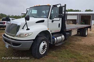 2016 International 4000 Flatbed Truck