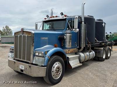 1988 Kenworth W90 Flatbed Truck