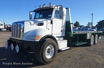 2007 Peterbilt 340 Flatbed Truck