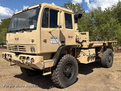 1996 Stewart & Stevenson Flatbed Truck