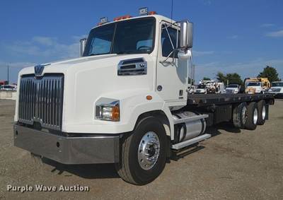 2019 Western Star 4700 Flatbed Truck