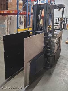 2015 Crown RC5545-40 Forklift