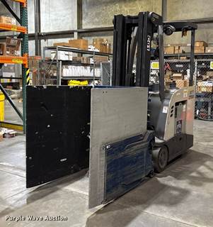 2016 Crown RC5545-40 Forklift