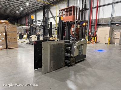 2018 Crown RC5545-40 Forklift