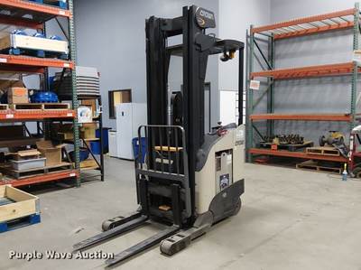 2016 Crown RR5725-35 Reach Truck