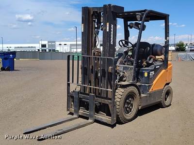 2019 Doosan G25-7 Forklift