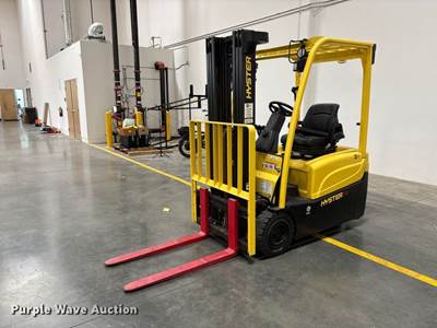 Hyster J35XNT Forklift