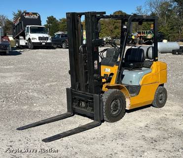 Mitsubishi FG25N Forklift