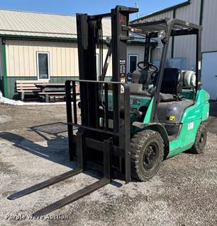 Mitsubishi FG25N Forklift
