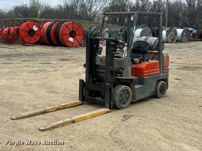 Toyota 5FGC25 Forklift