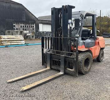 2007 Toyota 7FDU45 Forklift
