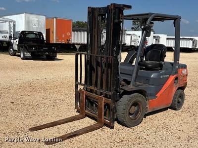 Toyota 8FDU25 Forklift