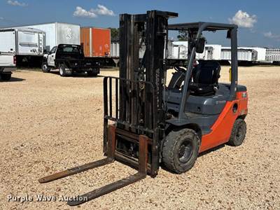 Toyota 8FDU25 Forklift