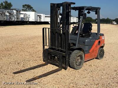Toyota 8FDU25 Forklift