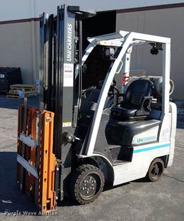 2017 Unicarriers CFS40 Forklift
