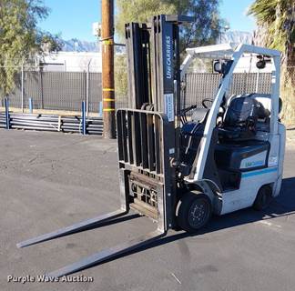 2017 Unicarriers CFS40 Forklift