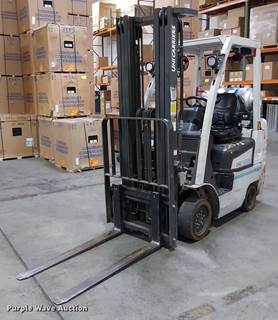 2017 Unicarriers CFS40 Forklift