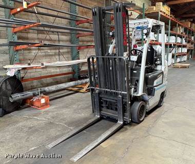 2017 Unicarriers CFS40 Forklift