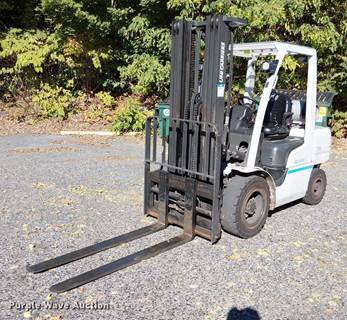 2016 Unicarriers PF70 Forklift