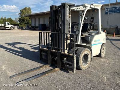 2017 Unicarriers PF80YLP Forklift