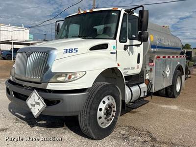 2009 International 4400 Fuel Truck