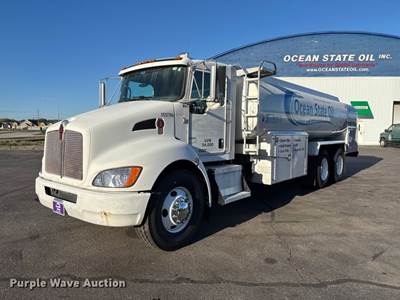 2009 Kenworth T370 Fuel Truck