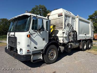 2013 Autocar Xpeditor Refuse Truck