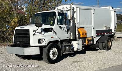 2014 Freightliner 108SD Refuse Truck