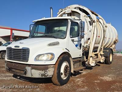 2006 Freightliner M2 Refuse Truck