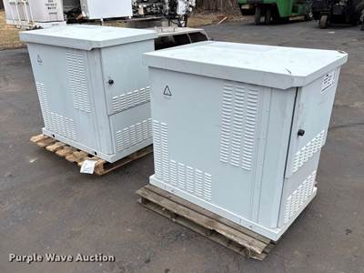 (2) Delta ESOG150-PCA01 Generators