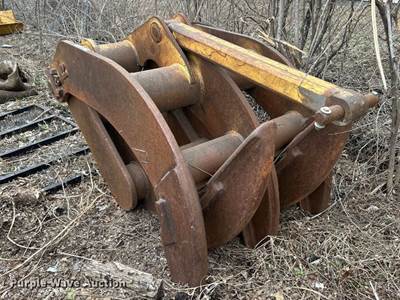 Rockland Excavator Grapple