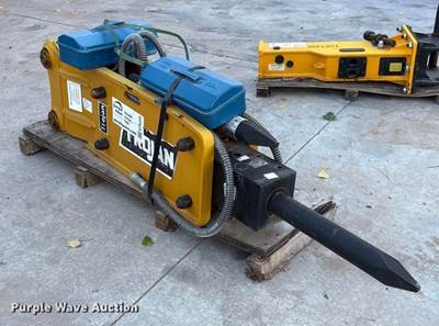 2024 Trojan TH50 Breaker