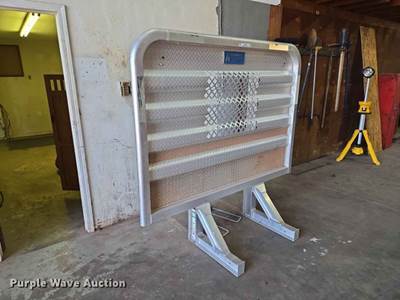 Merritt Headache Rack