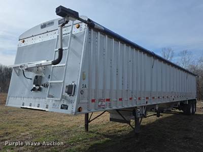 2013 Cornhusker 800 Alsr Grain Trailer