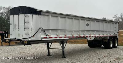 1997 Mac Grain Trailer