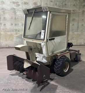 Grasshopper 729 ZTR Lawn Mower