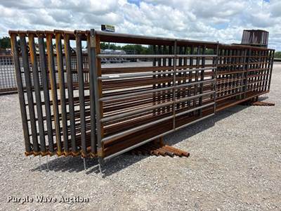 (10) NT Farm And Ranch Livestock Panels