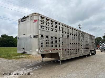 2020 Wilson PSDCL-402 Livestock Trailer
