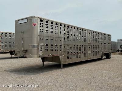 2019 Wilson PSDCL-402 Livestock Trailer